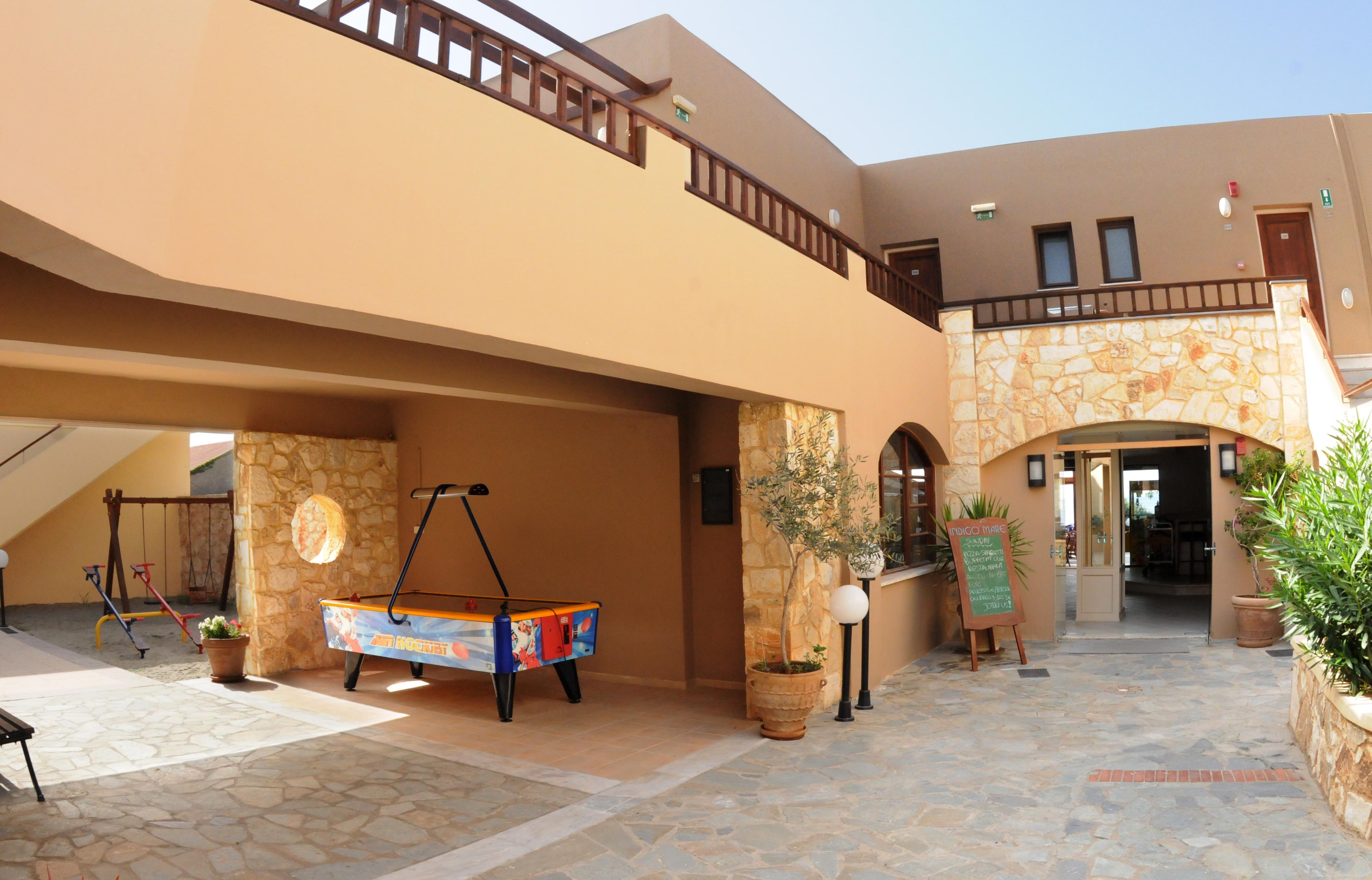 Indigo Mare Aparthotel Chania  Exterior photo